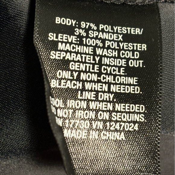 Mossino women’s black shift dress w/sequin cap sleeves size M.  NWOT - Picture 8 of 8